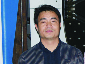 陽(yáng)鑫：做兩板雙色機(jī)中的佼佼者