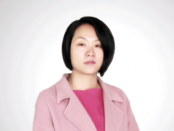 羅雪梅：深存感恩又獨(dú)自遠(yuǎn)行的女人