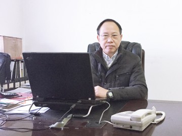 金湖：首臺(tái)大型高效錐雙螺桿擠出機(jī)橫空出世