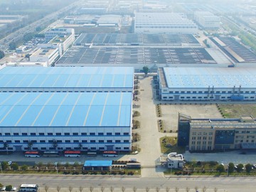 東華：第四代兩板機(jī)實(shí)現(xiàn)技術(shù)與質(zhì)量的完美結(jié)合