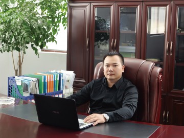 再接再厲 爭(zhēng)創(chuàng)佳績(jī)