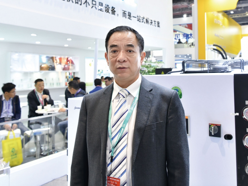 東華機(jī)械銷(xiāo)售總監(jiān)曹小偉