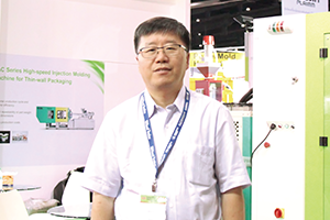 集團董事副總經理、注塑機事業(yè)部總經理張濤