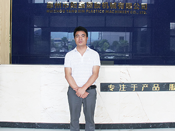 陽鑫：風雨欲來  以“精”與“變”處之