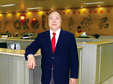 雅琪：提升吹塑效率  幫助客戶實(shí)現(xiàn)增值效益