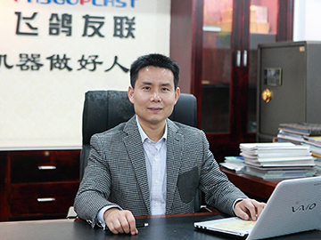 巧借外力  飛鴿高配置吹瓶機(jī)持續(xù)推陳出新