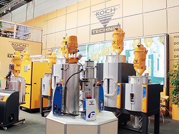 啥是佩奇？啥都配齊！