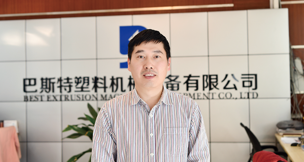 巴斯特總經(jīng)理--劉勝偉 (2)