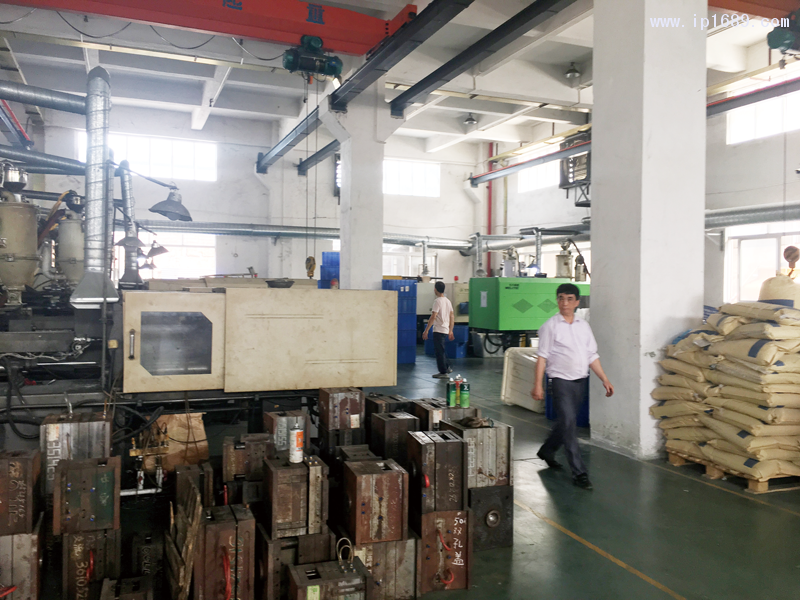 富裕明明塑料廠(chǎng)-(6)車(chē)間機(jī)械