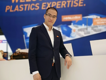 克勞斯瑪菲 行業(yè)巨頭引領(lǐng)“綠色”發(fā)展