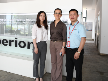 立足行業(yè)，扎根行業(yè)，服務(wù)行業(yè)