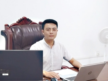 鄭萬(wàn)云：優(yōu)秀的團(tuán)隊(duì)讓企業(yè)迅速站穩(wěn)腳跟