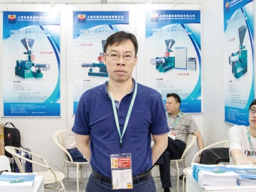 鐘小平：圍繞國家政策  以創(chuàng)新驅動高質(zhì)量發(fā)展