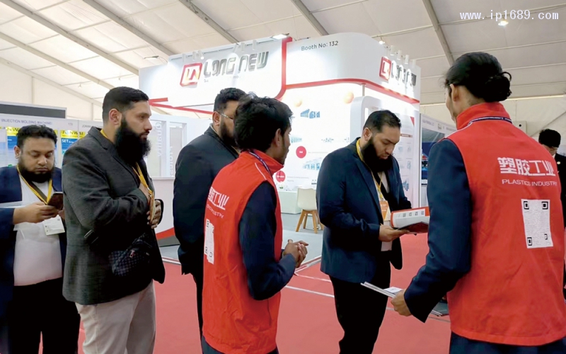 《塑膠工業(yè)》積極輸出國(guó)內(nèi)企業(yè)資訊，收集國(guó)外展商信息