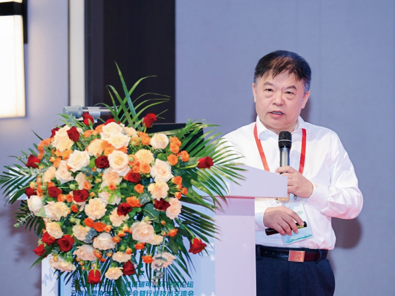 廣東省塑料工業(yè)協(xié)會會長、金發(fā)科技首席科學(xué)家、俄羅斯工程院外籍院士李建軍-拷貝