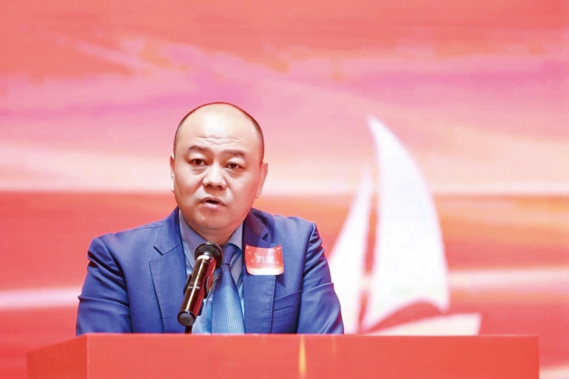 第三屆理事會會長劉波作《深圳市塑料協(xié)會第三屆理事會工作報告》-拷貝