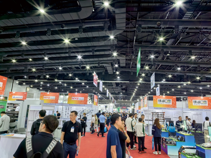 展會(huì)期間中國軍團(tuán)表現(xiàn)尤為亮眼