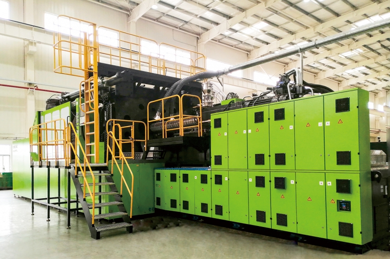 博創(chuàng)大型三色對(duì)射注塑機(jī)BM3300-MT-ML